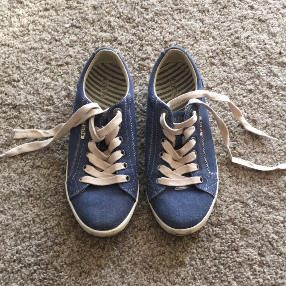 Taos Footwear